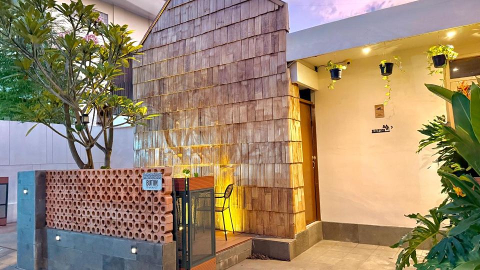 Buton Backpacker Lodge