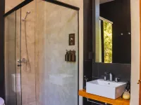 Main By Babel 義大利廣場（Italy Square）附近的飯店