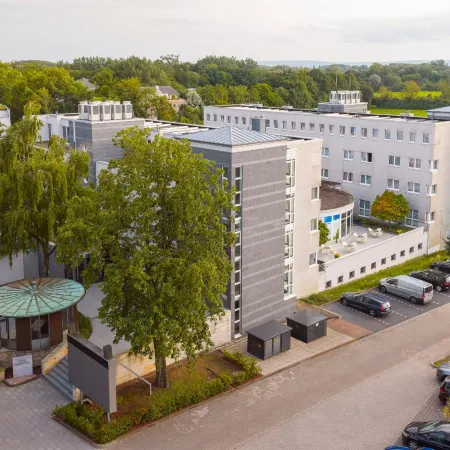 Designhotel + CongressCentrum Wienecke XI. Отели рядом с достопримечательностью «Бемероде»