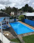 Boundary Court Motor Inn - Rooftop Pools