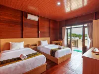 Tabitha Tunak Resort