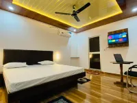 Royal Excellency Inn Hotels in Satna