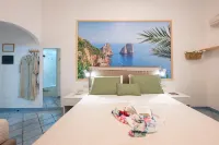 Sharon House - Strand