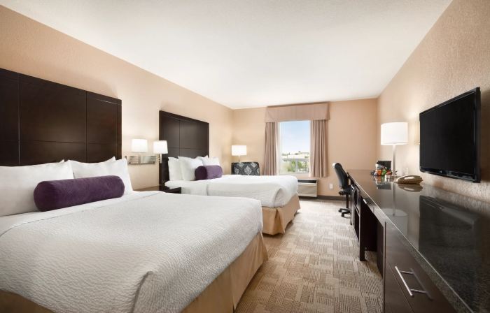 PRAIRIE CREST CALGARY AIRPORT by IHG