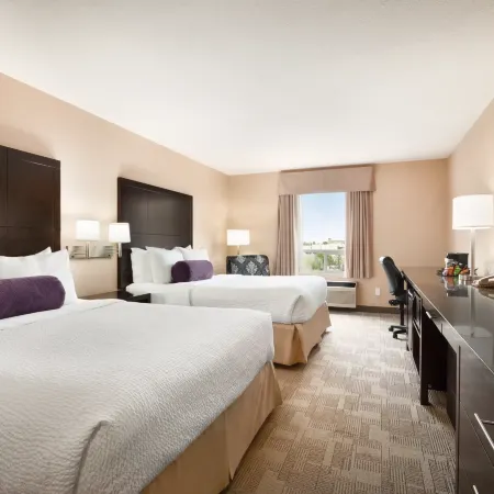 PRAIRIE CREST CALGARY AIRPORT by IHG