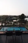 Riverawan Hotel - Scenic