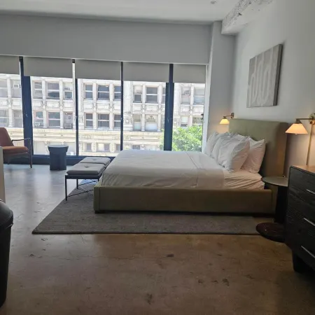 The Winfield Lofts, a Wyndham Hotel Отели рядом с достопримечательностью «Выставочный парк»