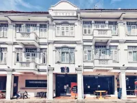 A Hotel Chinatown, 13 Hrs, Stay from 8PM to 9AM Hotels near Outram