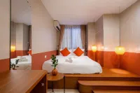 First Hoianese Center Hotel - Cultural Experiential Hotel - Hostales