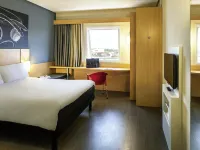 Ibis Imperatriz Hotels in 