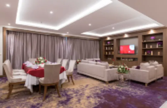 Ramada by Wyndham Continental Jeddah