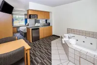 Microtel Inn & Suites by Wyndham Plattsburgh Hotels in Plattsburgh