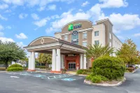 Holiday Inn Express Crystal River Hotels in Lecanto