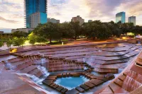 Sheraton Fort Worth Downtown Hotel