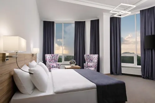 Orlinyie Skalyi Hotels in Predgorny District