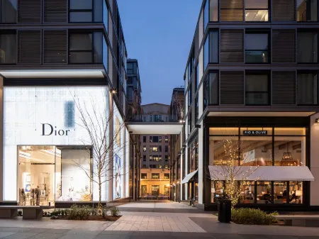 Grand Hyatt Washington Отели рядом с достопримечательностью «Адамс Морган»