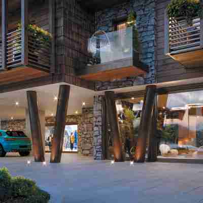 Le Geant, Courmayeur, Apartments by Marriott Bonvoy Hotel Exterior