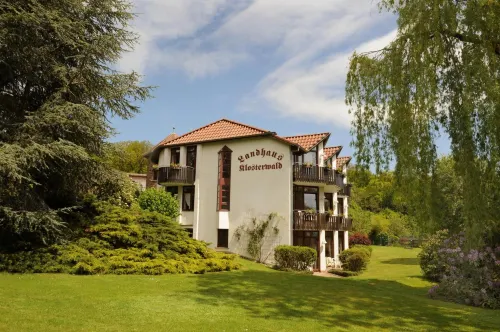 Landhaus Klosterwald Hotel di Grunberg