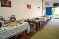 Chinor Garden Hotel - Free Airport Pick-up and Drop-Off - Завтрак
