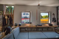 Hostel Fair and Square