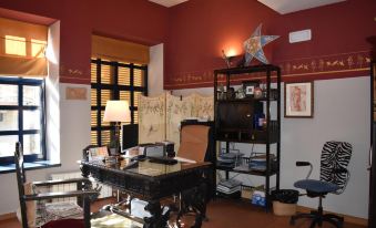 Hotel Sara De Ur - Housity