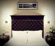 11 Hotel & Garden 鄰近Tula Synagogue的酒店