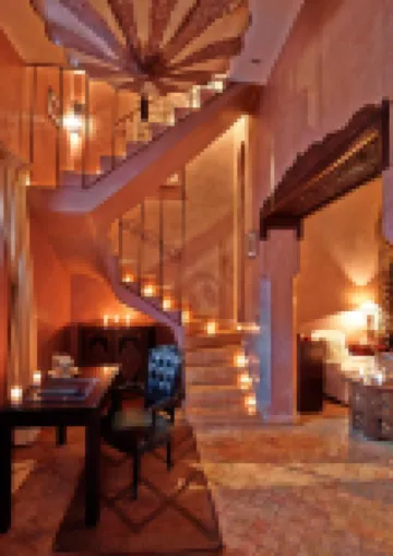 黑象牙庭院旅館