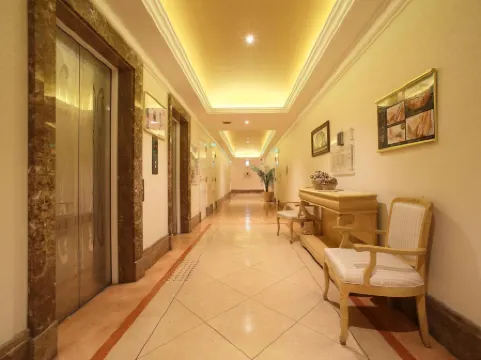 Hotel Fine Garden Kyoto Minami Отели рядом со станцией Katsuragawa Railway Station