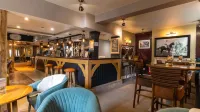 The Dewdrop Inn - bar