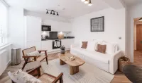 Royal House Luxury Apartments - Chester