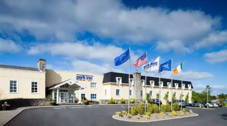 Park Inn by Radisson Shannon Airport Отели в г. Клэр