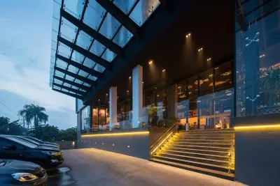 Luminor Hotel Sidoarjo Hotels in Lemahputro