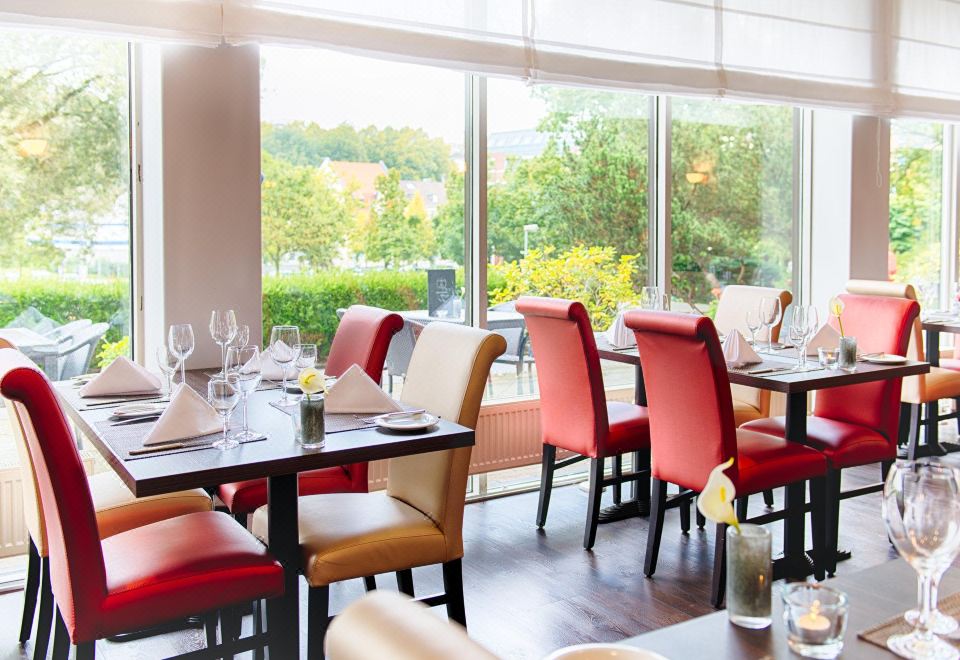 Leonardo Hotel Monchengladbach Over view