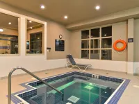Hampton Inn & Suites by Hilton Edmonton International Airport - Hot Tub