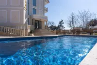 Dinastiya (Gelendzhik) 格連吉克住宿飯店