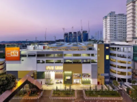 MY SJ HOTEL Hotels near INTI International College Subang