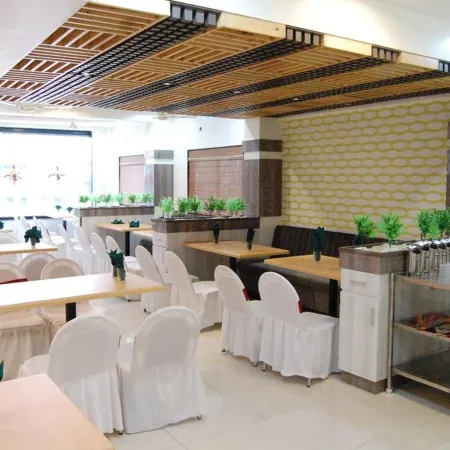 Hotel Parth Executive