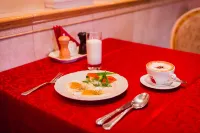 Renessans Boutique Hotel - breakfast