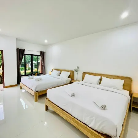 Baan Klang Suan Resort