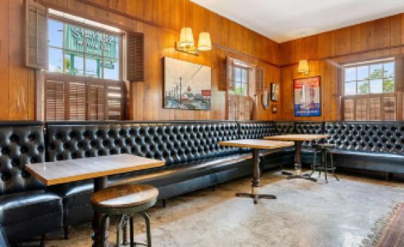 The Starlight Motor Inn