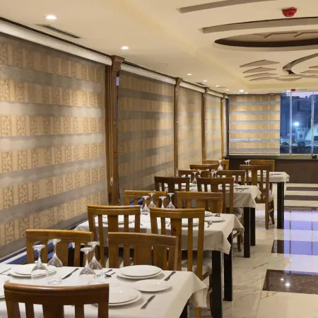 Rojina Hotel