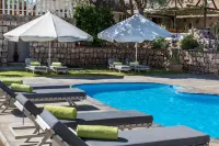 Elegant Desert Lodge - ที่มีสระว่ายน้ำ