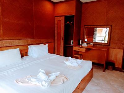 Bow Thong Beach Resort