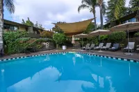 Dinah's Garden Hotel - Romantische
