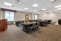 Country Inn & Suites by Radisson, Bowling Green, KY - Pet friendly