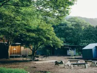 Loof Tiny House Camp - 4-Star