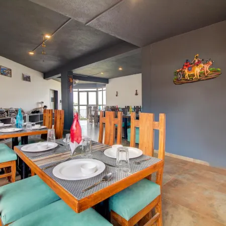 Mountain Breeze Resort, Mahabaleshwar
