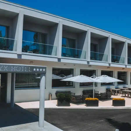 REDNYX Hotel
