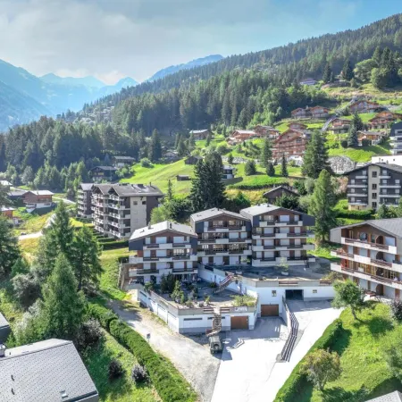 Central Apartment in La Tzoumaz - Last Minute Deal