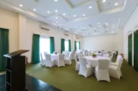 Microtel by Wyndham South Forbes Near Nuvali Hotel a Santa Rosa
